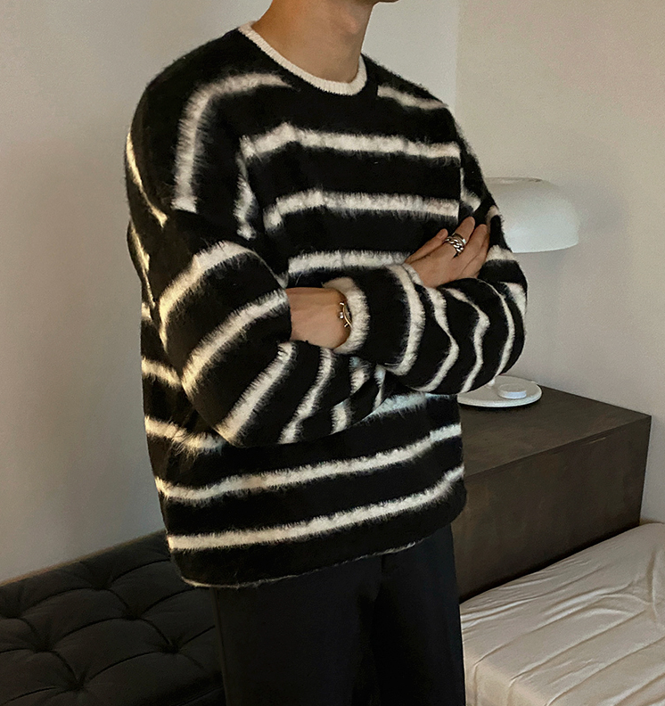 RT No. 3346 WOOLEN STRIPED SWEATER