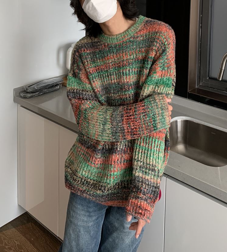 RT No. 5441 KNITTED COLORED ROUND NECK SWEATER